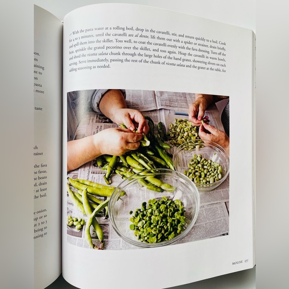 Lidia Bastianich Matticchio COOKBOOK SIGNED & Menu Signed, Famous Chef - Picture 11 of 16